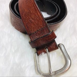 EMBOSSED LEATHER BELT 28-32